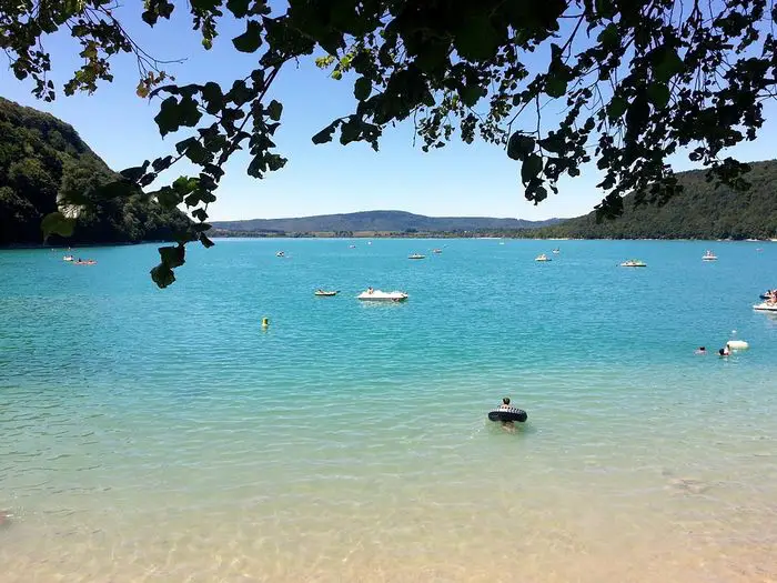 lac de chalain en Bourgogne-Franche-Comté