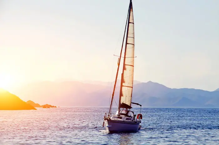 location d'un bateau pour découvrir les îles